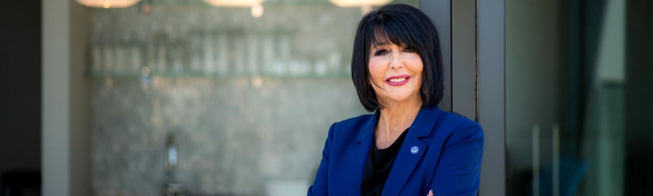 Philomena V. Mantella headshot